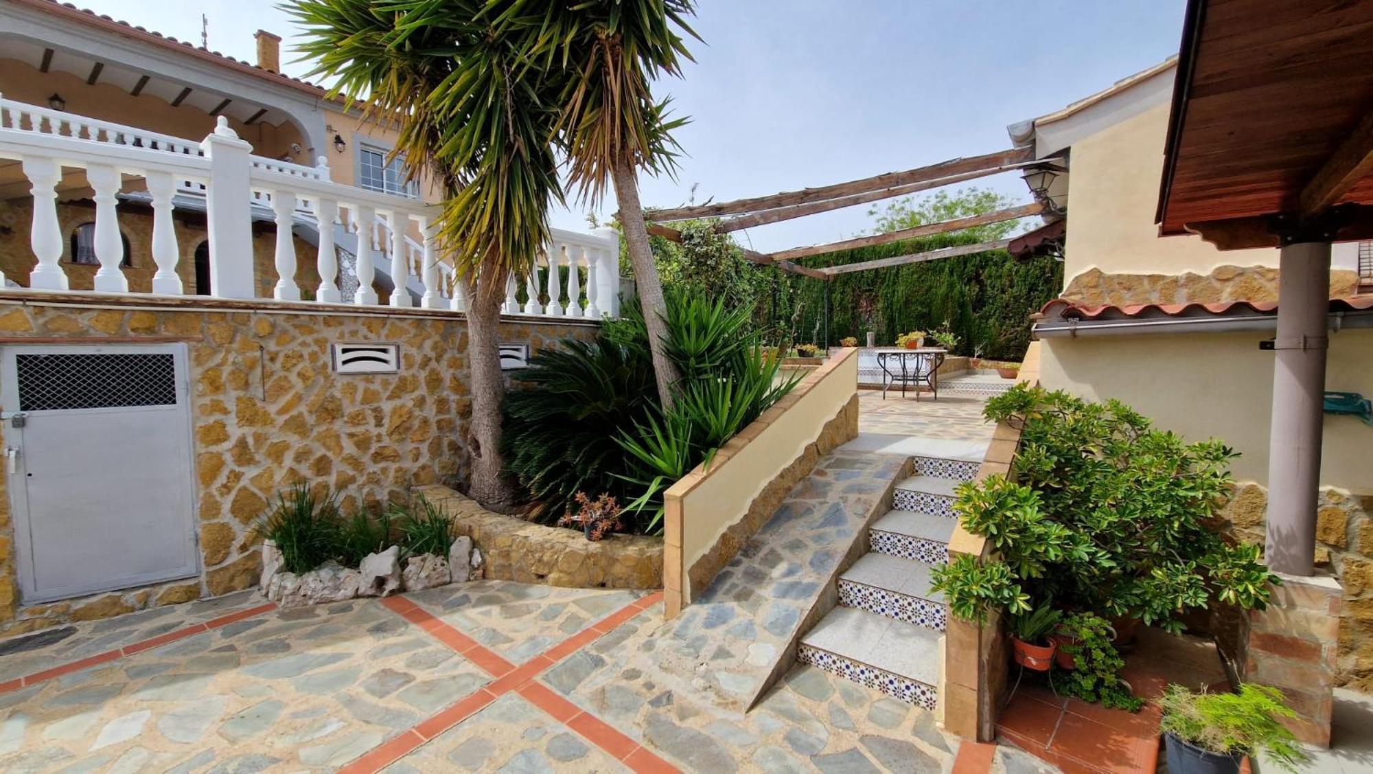 El Refugio Villa Turis Exterior photo